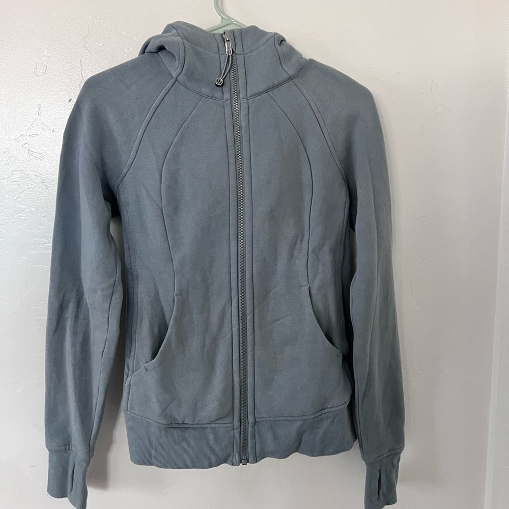 like-new lululemon scuba hoodie